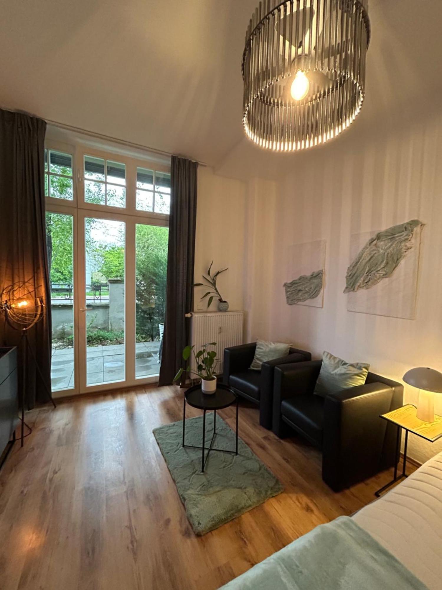 Mintara Komfort Apartment Mit Grill -Terrasse, Sky Und Parkplatz Magdeburgo Esterno foto